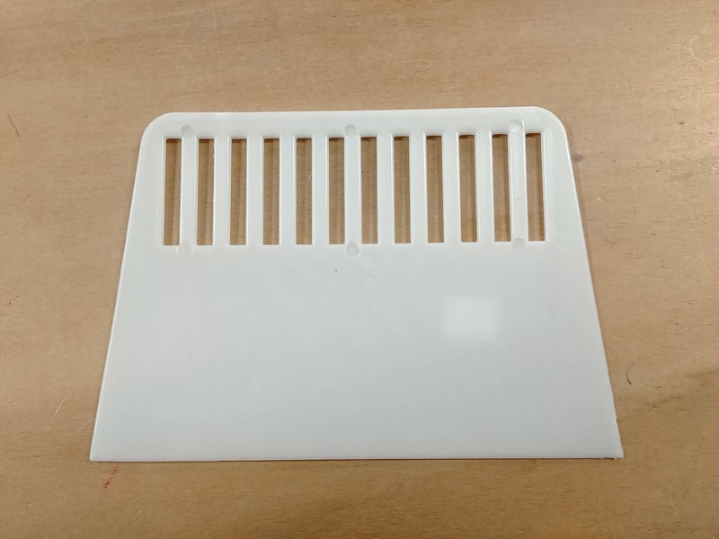CC SR 26 Plastic Scraper