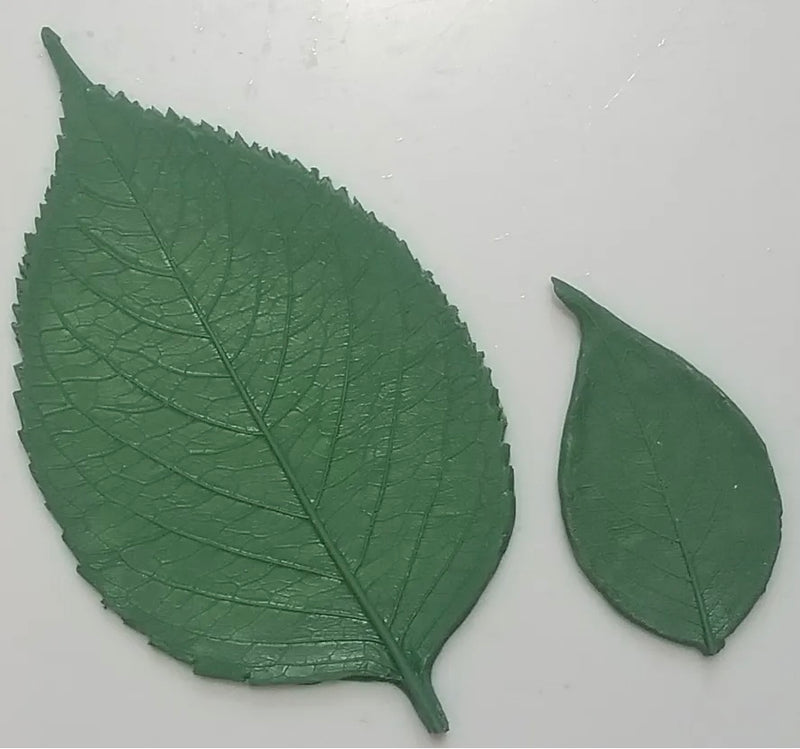 LP182 Large & Small Hydrangia Rubber Leaf Forms (Set of 2)