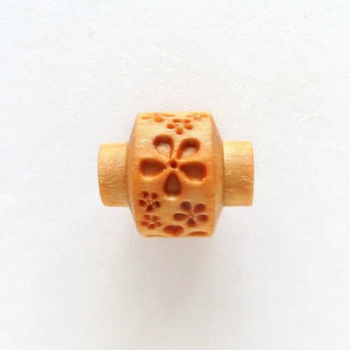 MKM MRL-008 Debossed Daisy Flowers