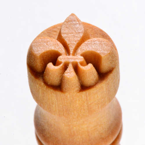 MKM SCS-130 Fleur-de-lis