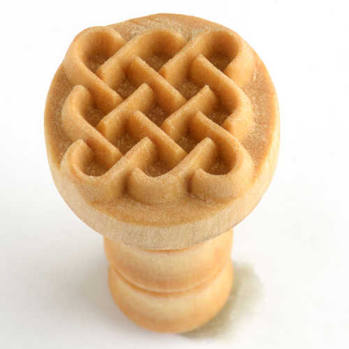 MKM SCM-077 Square Celtic