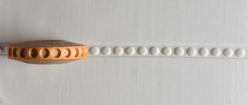 MKM FR-021 Row of Dots